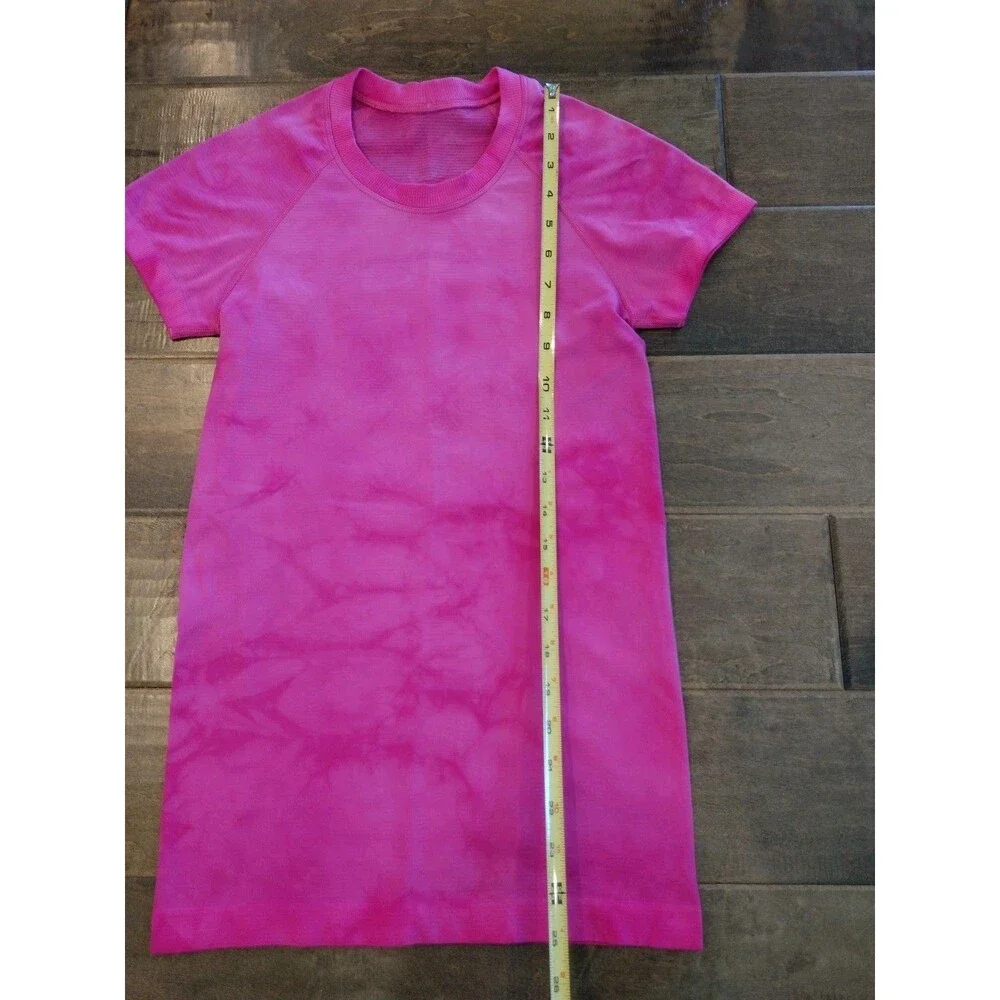 LULULEMON Women's EEUC Swiftly Tech short-sleeve Sonic Pink Marble Tie Dye top 4